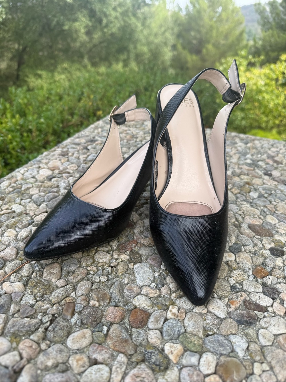 Jones New York Black Pointed Toe Slingback Heels Size 6.5